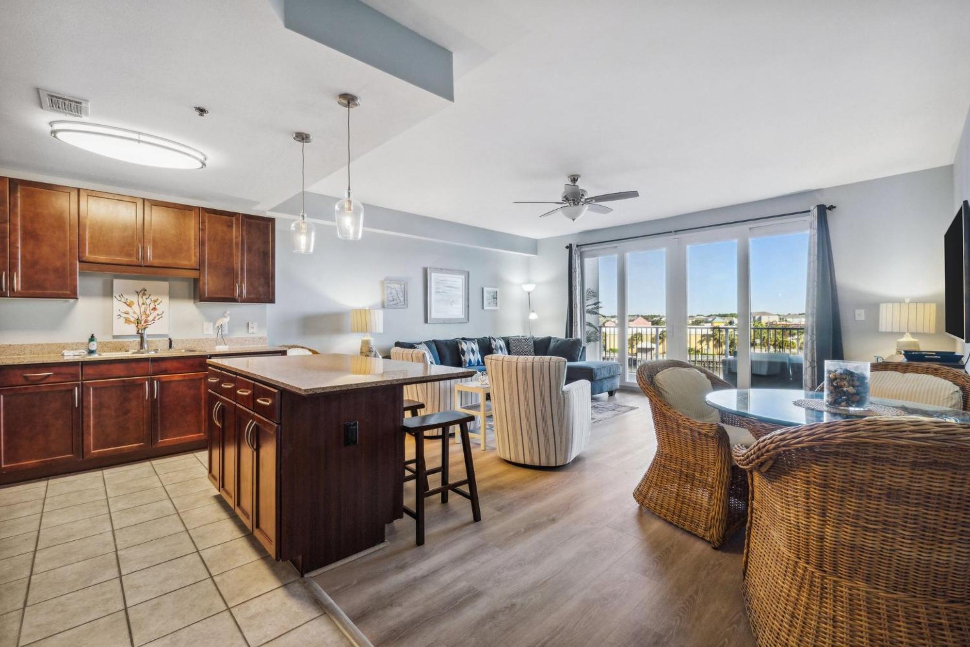 Holiday home Laketown Wharf #317 By Nautical *